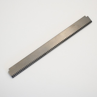 Paketleme makineleri için tırmıklı bıçak bıçağı Özel Çeşitli Standart Olmayan Çimento Tungsten Karbid Endüstriyel Kesme Araçları