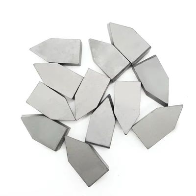 Özelleştirilmiş Yüksek Aşınma Dirençli Tungsten Karbür Lehimli Uçlar, Takım İmalatı için YG6 YG6X YG8 Alaşımı ile